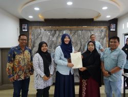 Warga Nagari Durian Gadang Terima  Sertipikat Redistribusi Tanah Tahun 2025