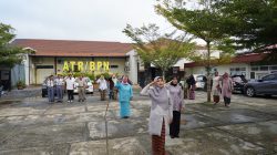 Peringati Hari Ibu, Kantah Lima Puluh Kota Laksanakan Upacara