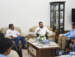 Investasi Lingkungan Jangka Panjang, Kota Padang Dukung Gerakan Penanaman 1 Juta Pohon