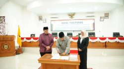 DPRD Tanah Datar Setujui Ranperda Pajak Daerah dan Retribusi Daerah Jadi Perda