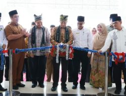 Menteri Agama Resmikan Gedung Kuliah Terpadu UIN MY Batusangkar, Perkuat Infrastruktur Akademik Modern