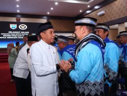 Pelepasan 175 JCH Payakumbuh, Wirman Putra Ajak Jemaah Jaga Kesehatan dan Niat