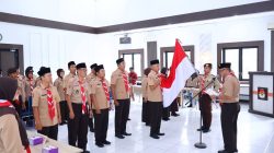Sekda Rida Ananda Kukuhkan Saka Yogaswara, Perkuat Pendidikan Demokrasi Pemilih Muda