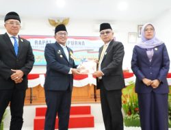 Sidang Paripurna, DPRD Sampaikan Rekomendasi Atas LKPj Bupati Tanah Datar Tahun 2025