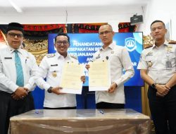 Pemkab Tanah Datar Bersama Ditjen Imigrasi Menandatangani Kesepakatan Bersama
