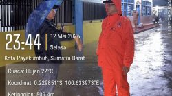 Sekda Rida Ananda Pimpin Penanganan Banjir Payakumbuh Hingga Dini Hari