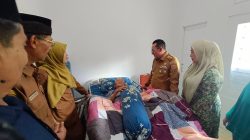 Bupati Tanah Datar Eka Putra Kunjungi Mantan Wakil Bupati Aulizul Syuib