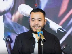 Hadiri Reuni Perak SMUNDOE 01, Fadly Amran Ajak Alumni Bersinerhi Bangun Kota Padang