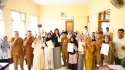 Kakantah Lucy Novianti Serahkan Sertipikat PTSL 2026 kepada Masyarakat Lima Nagari di Kecamatan Lareh Sago Halaban