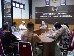Kakantah Lima Puluh Kota Pimpin Rakor Bersama Wali Nagari, Perkuat Sinergi Percepatan Persertipikatan Program 3 Juta Rumah