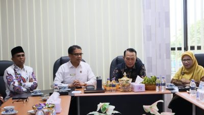 “Doktor Harus Menjadi Mufakkir, Bukan Sekadar Peneliti”, Prof. Sahiron Motivasi Mahasiswa S3 UIN Mahmud Yunus Batusangkar