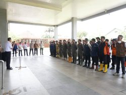 Bantu Penanganan Banjir Bandang Solok, Pemko Payakumbuh Terjunkan 61 Personel Gabungan, Wako Zulmaeta : Wujud Solidaritas Kemanusiaan Antardaerah
