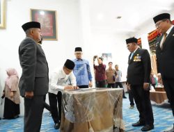 Isi Jabatan Kosong dan Penyegaran Organisasi, 13 Pejabat Pemkab Tanah Datar Resmi Dilantik