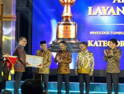 Pemko Padang Raih Penghargaan Nomine Kategori Kota pada Anugerah Layanan Investasi 2026