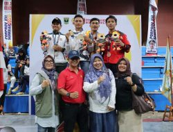 Mengamuk di Bukittinggi, Skuad Wushu Payakumbuh Babat Empat Emas Lewat Pertarungan Heroik