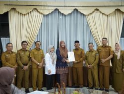 Kantor Pertanahan Kabupaten Lima Puluh Kota Serahkan Sertipikat Hak Pakai Aset Pemkab Lima Puluh Kota